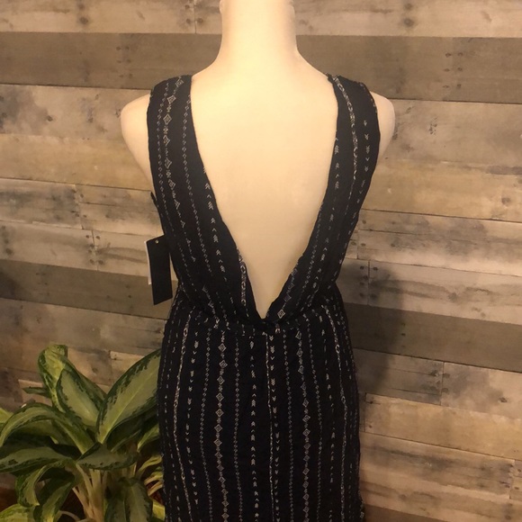 Low back printed dress - Picture 4 of 4